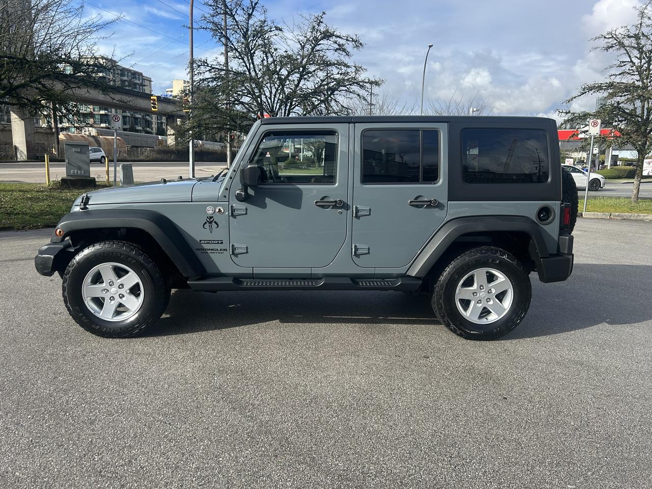 2015 Jeep Wrangler SPORT - Photo #2