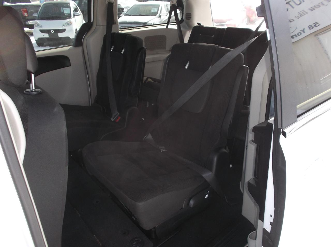 2017 Dodge Grand Caravan Crew Photo