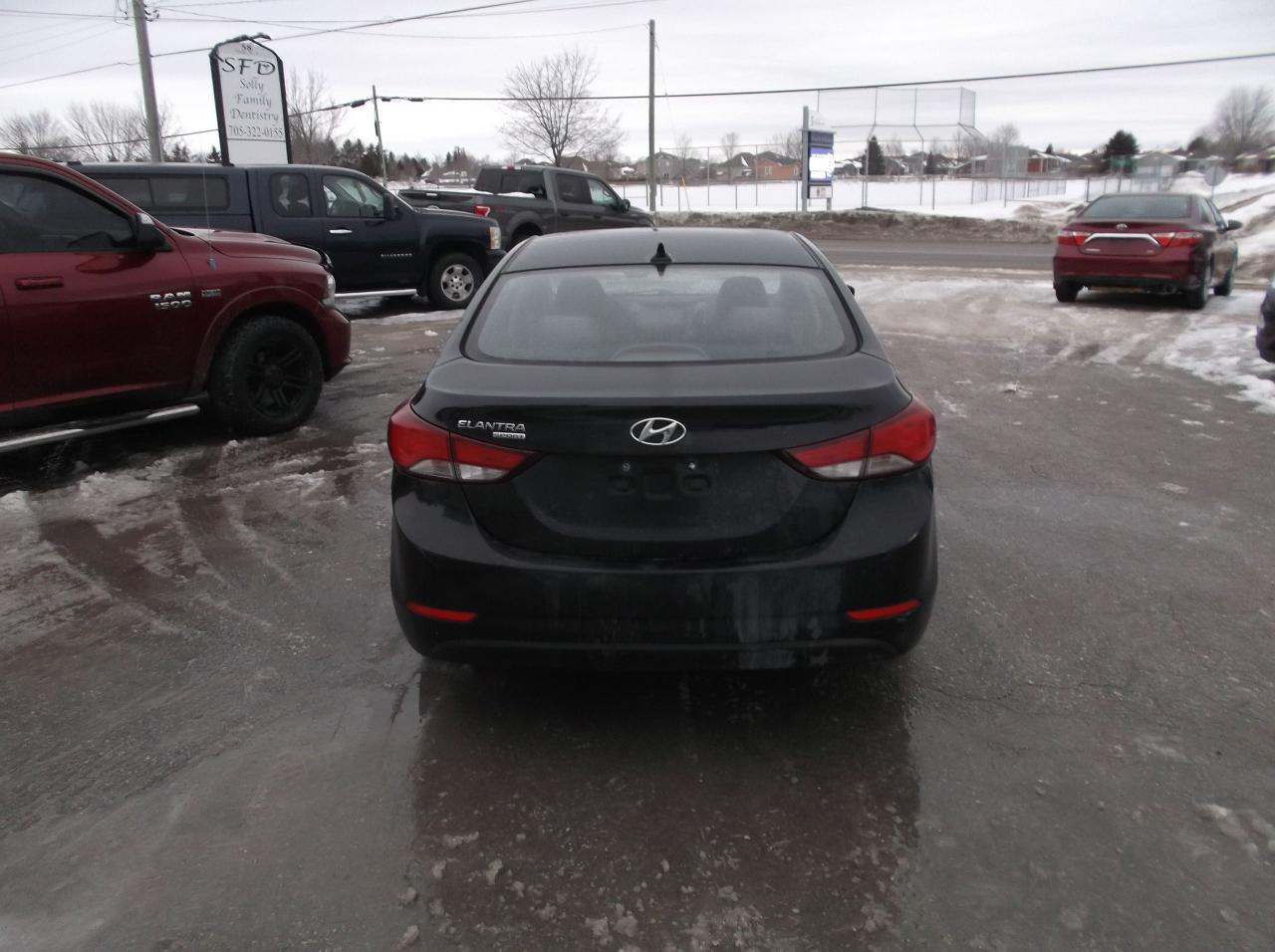 2013 Hyundai Elantra SE SPORT Photo