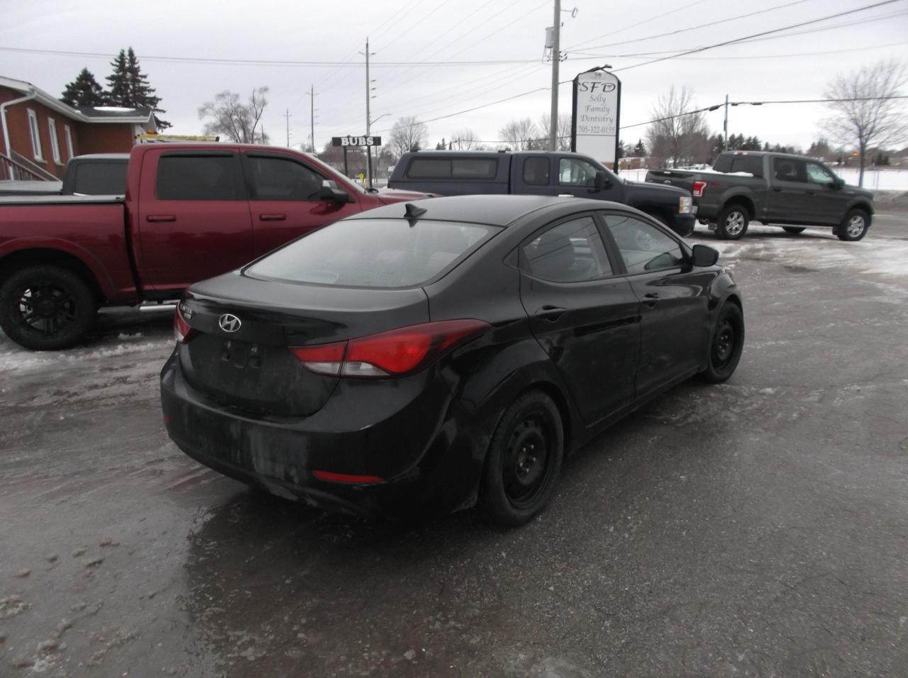 2013 Hyundai Elantra SE SPORT Photo4