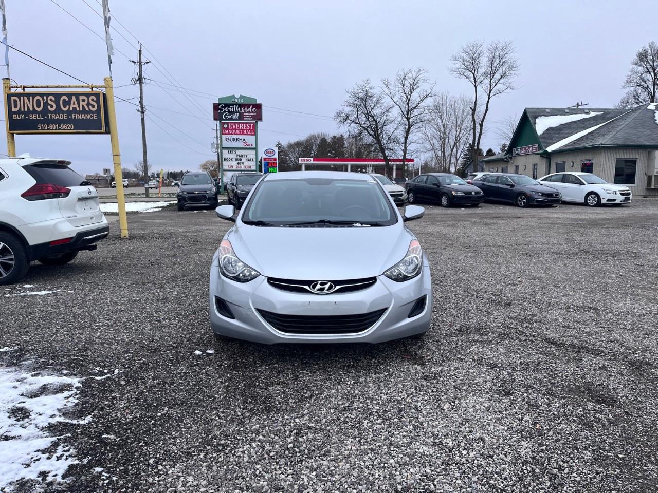 2013 Hyundai Elantra 4dr Sdn Auto L *Ltd Avail* Photo