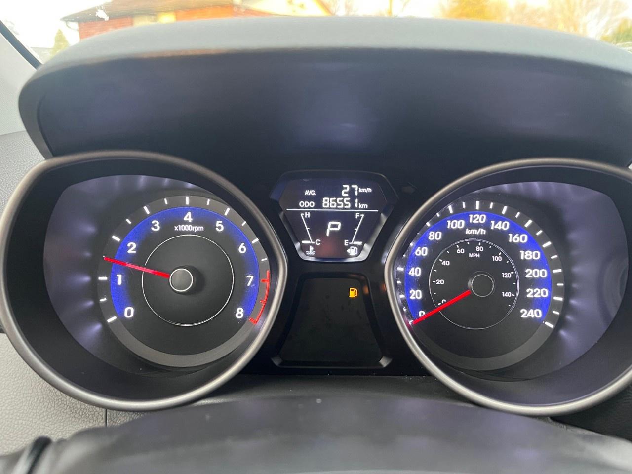 2013 Hyundai Elantra 4dr Sdn Auto L *Ltd Avail* Photo