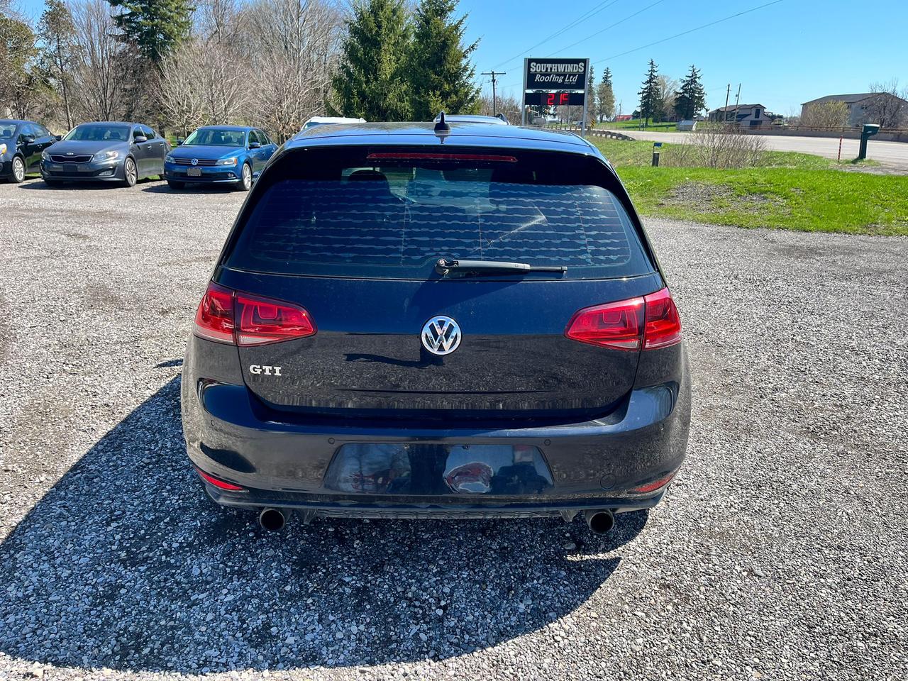 2017 Volkswagen Golf GTI 5dr HB DSG Autobahn Photo