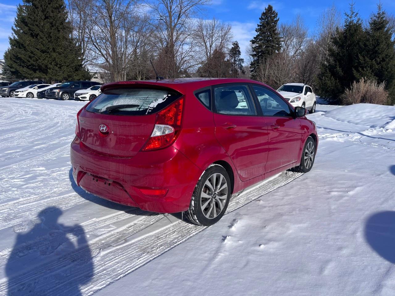 2017 Hyundai Accent 5DR HB AUTO SE Photo