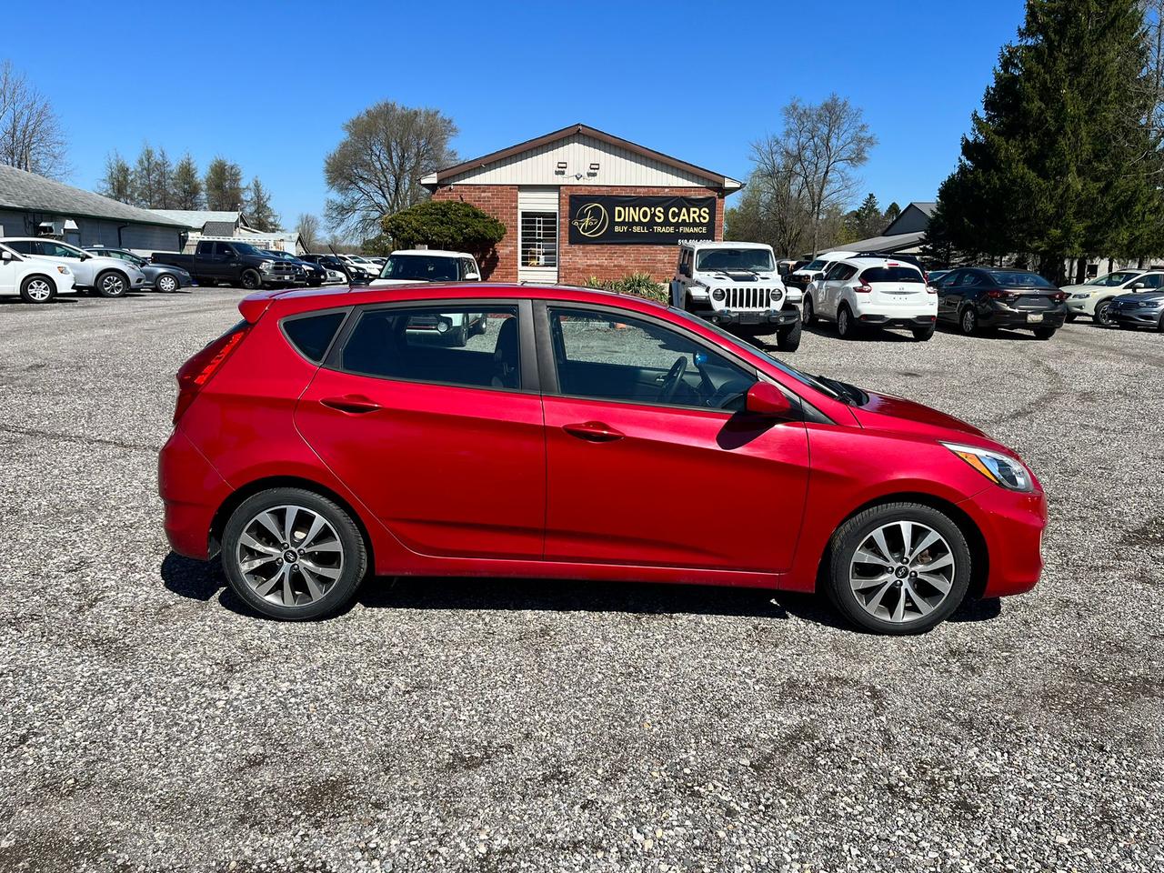2017 Hyundai Accent 5DR HB AUTO SE Photo