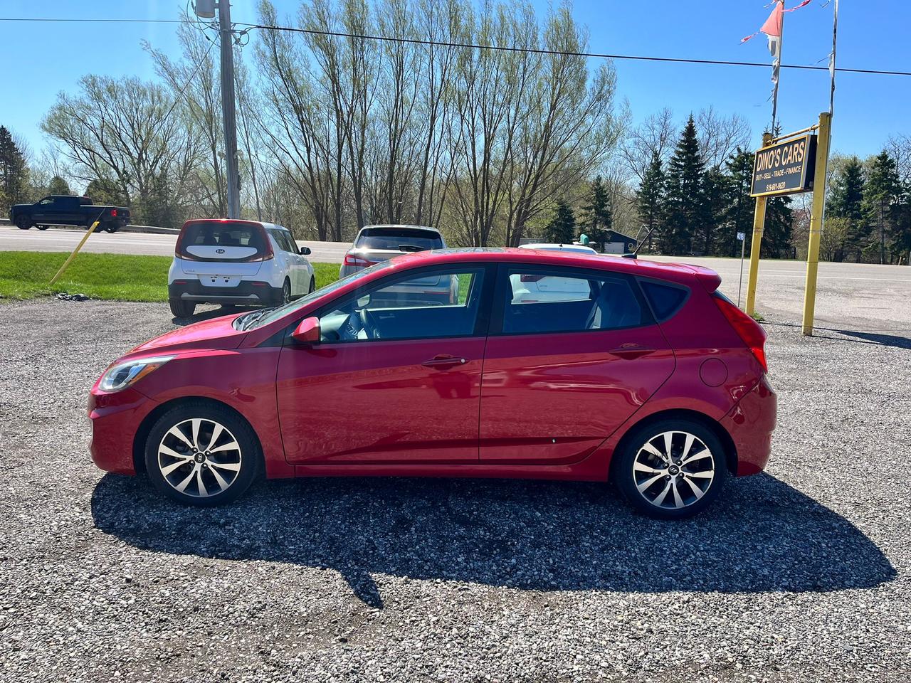 2017 Hyundai Accent 5DR HB AUTO SE Photo