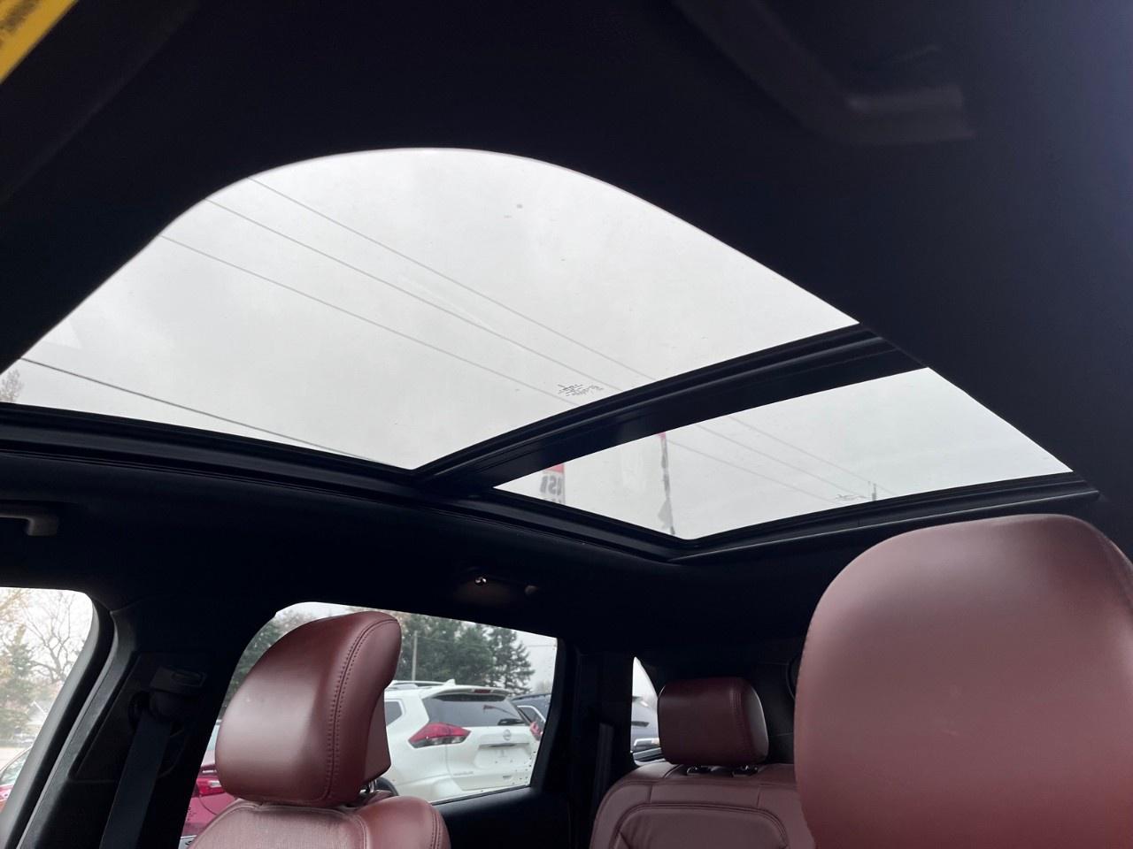 2017 Lincoln MKX AWD 4DR RESERVE Photo