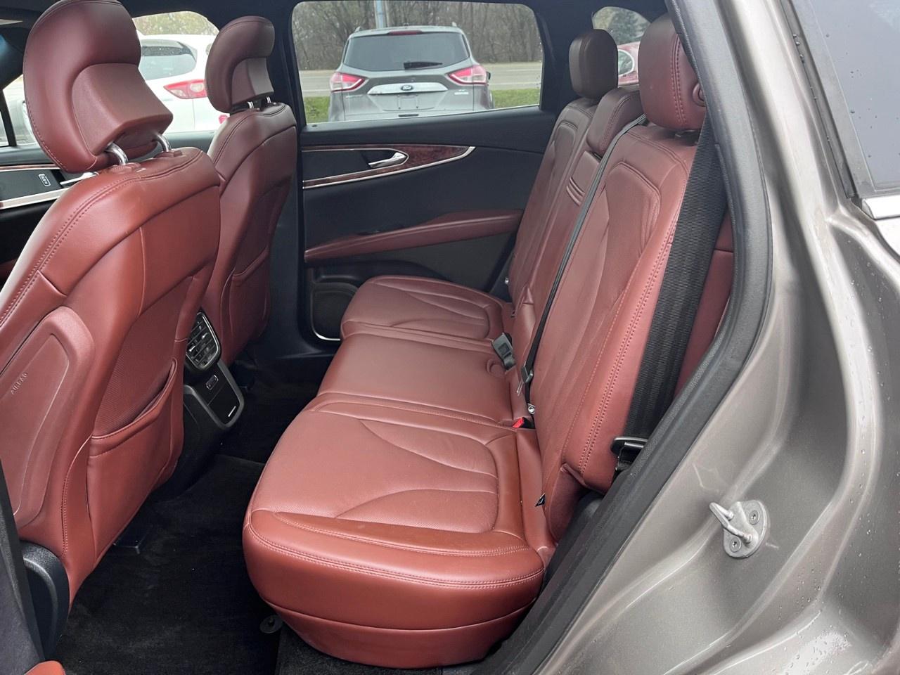 2017 Lincoln MKX AWD 4DR RESERVE Photo