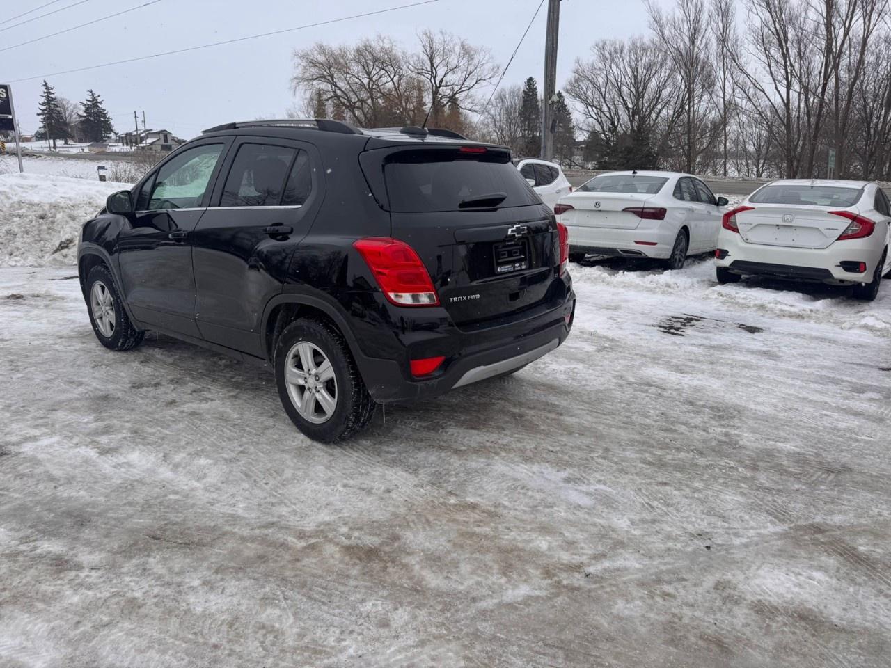 2019 Chevrolet Trax AWD 4dr LT Photo