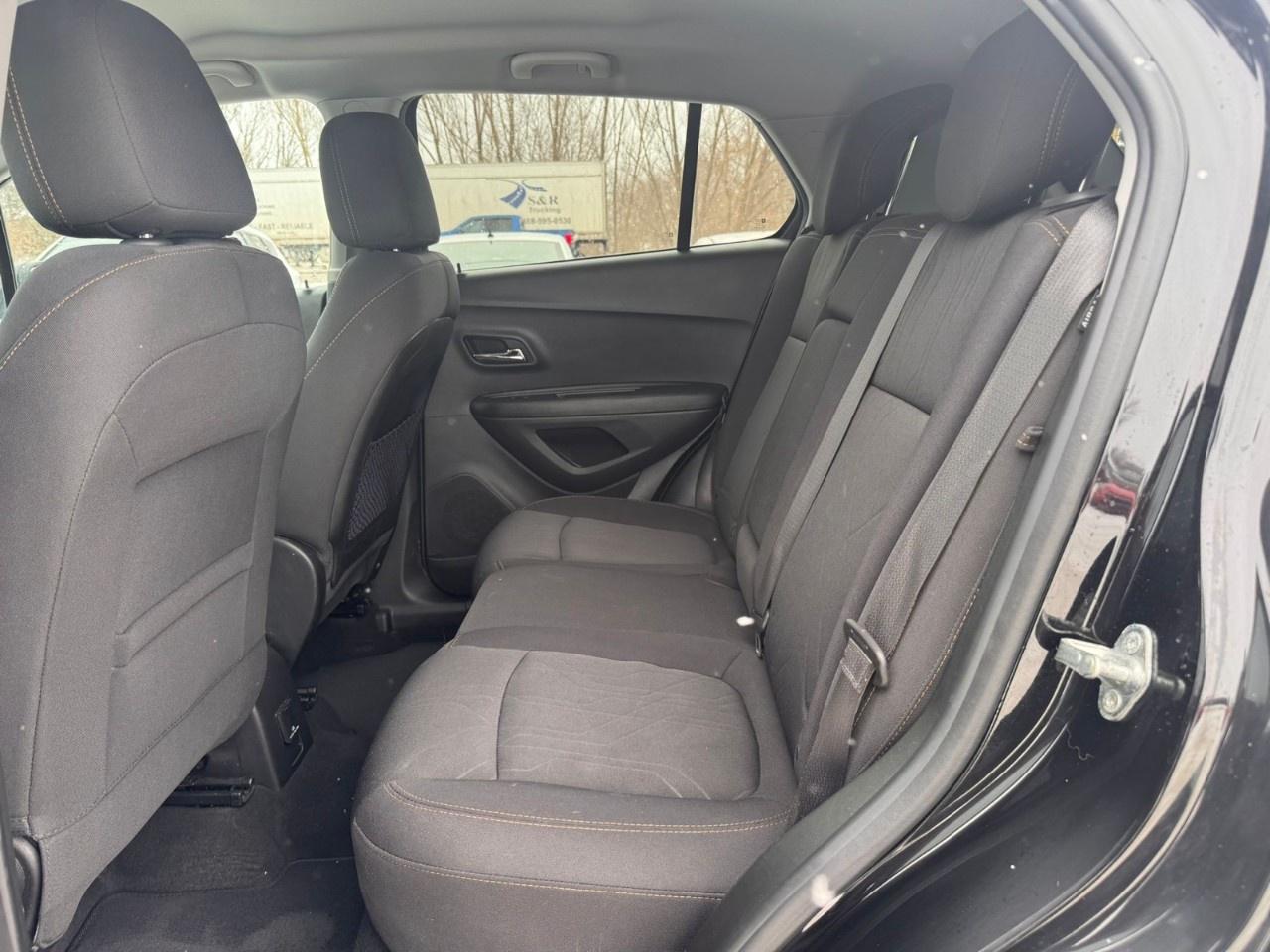 2019 Chevrolet Trax AWD 4dr LT Photo