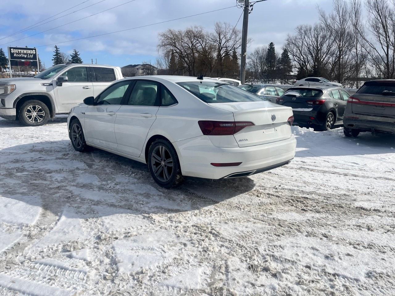 2020 Volkswagen Jetta R-Line Auto CERTIFIED Photo