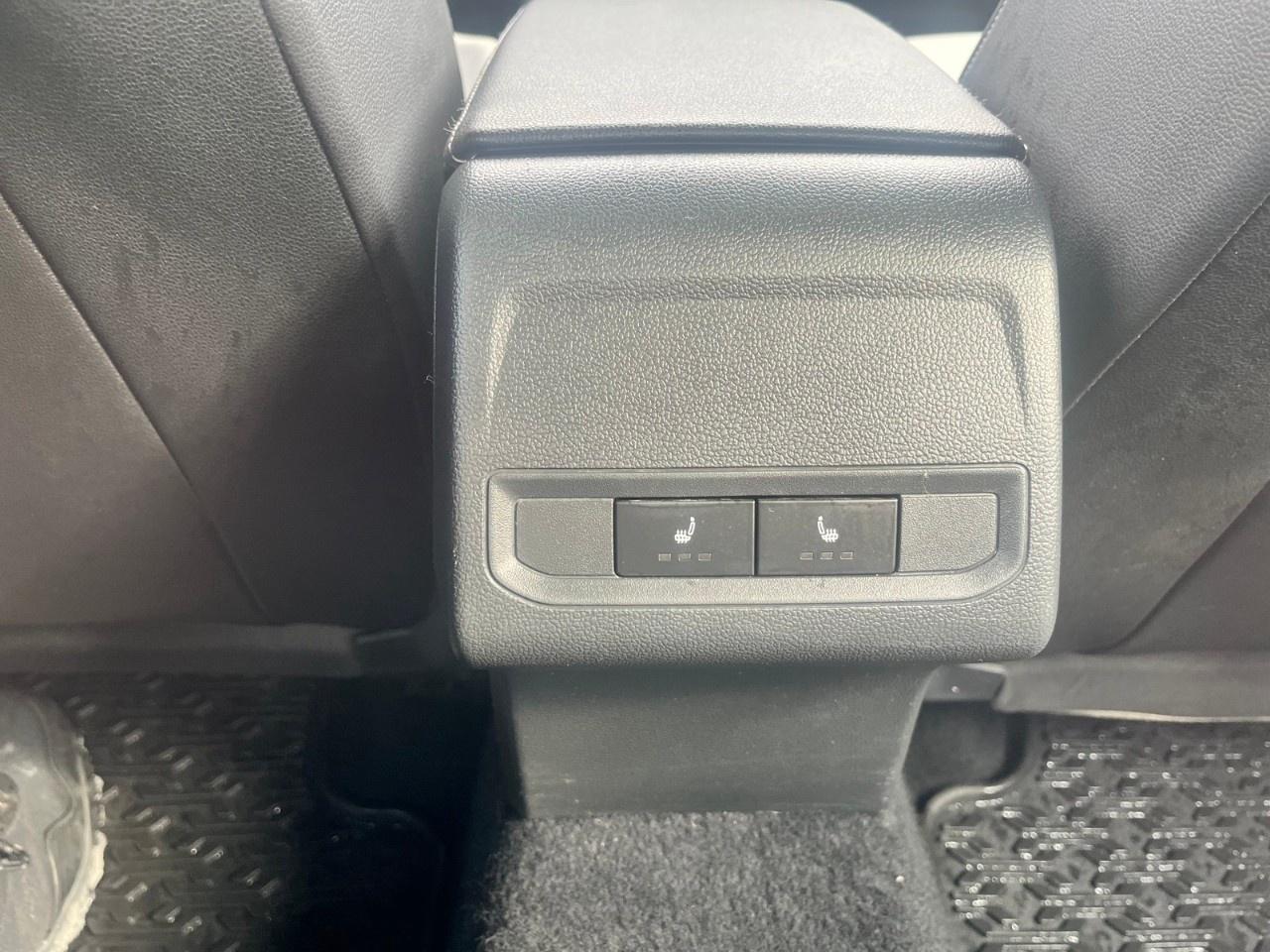 2020 Volkswagen Jetta R-Line Auto CERTIFIED Photo