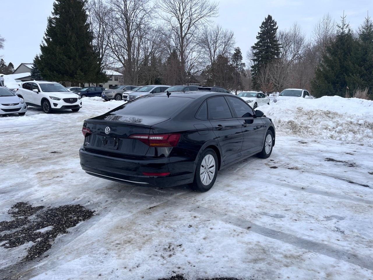 2019 Volkswagen Jetta Comfortline Manual Photo