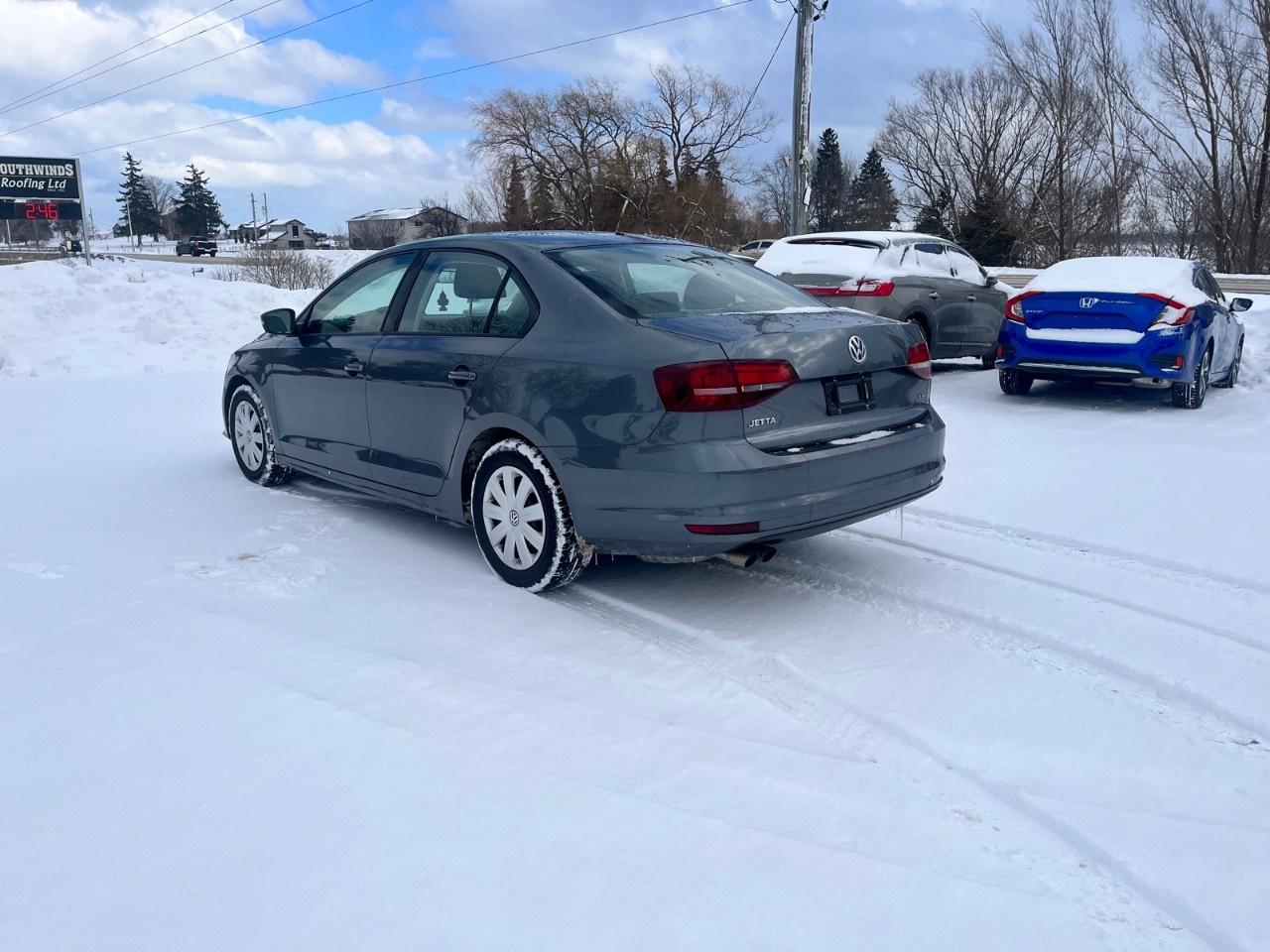 2016 Volkswagen Jetta Sedan 4DR 1.4 TSI AUTO TRENDLINE Photo