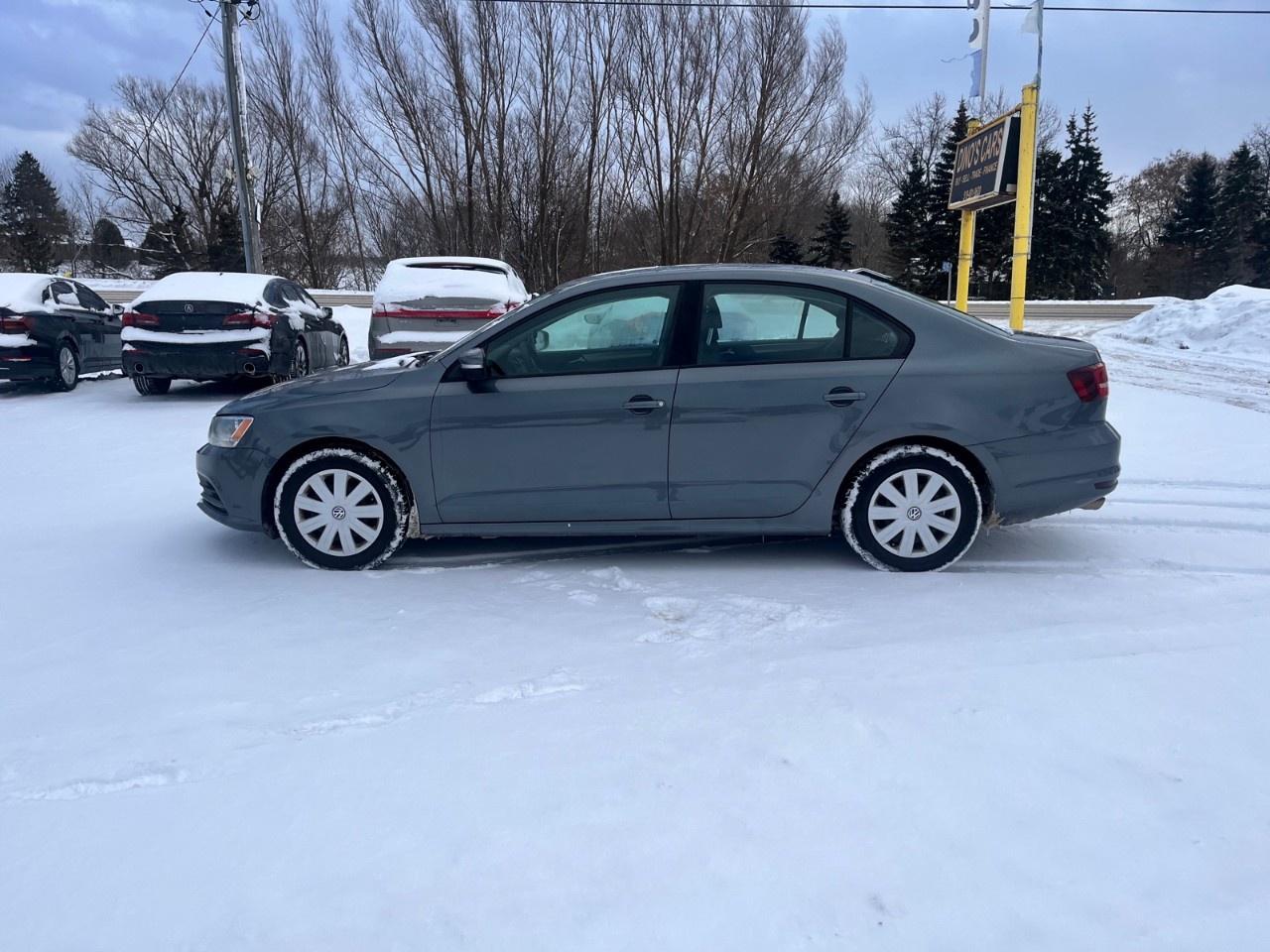 2016 Volkswagen Jetta Sedan 4DR 1.4 TSI AUTO TRENDLINE Photo