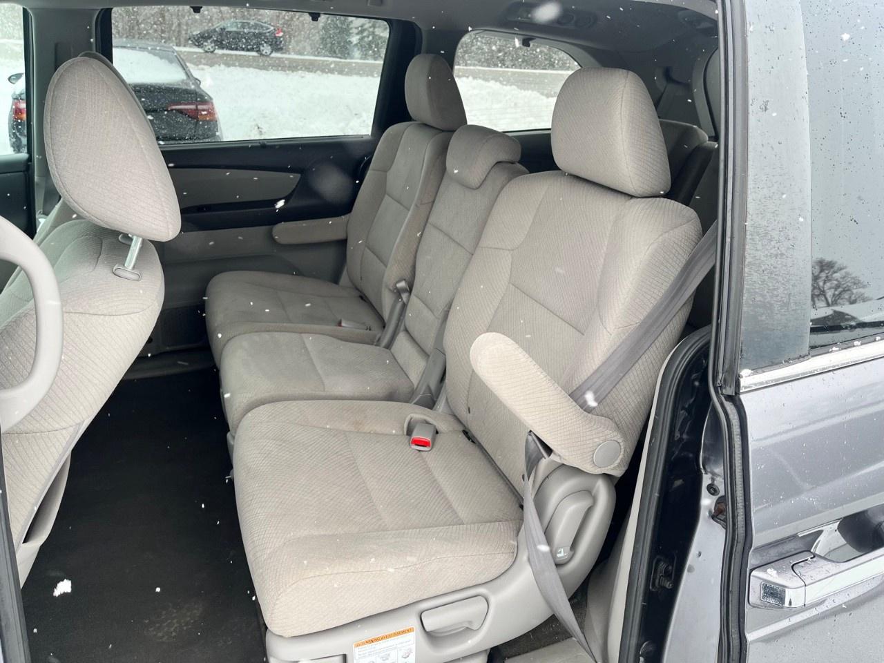 2016 Honda Odyssey EX with Rear Entertainment System Photo