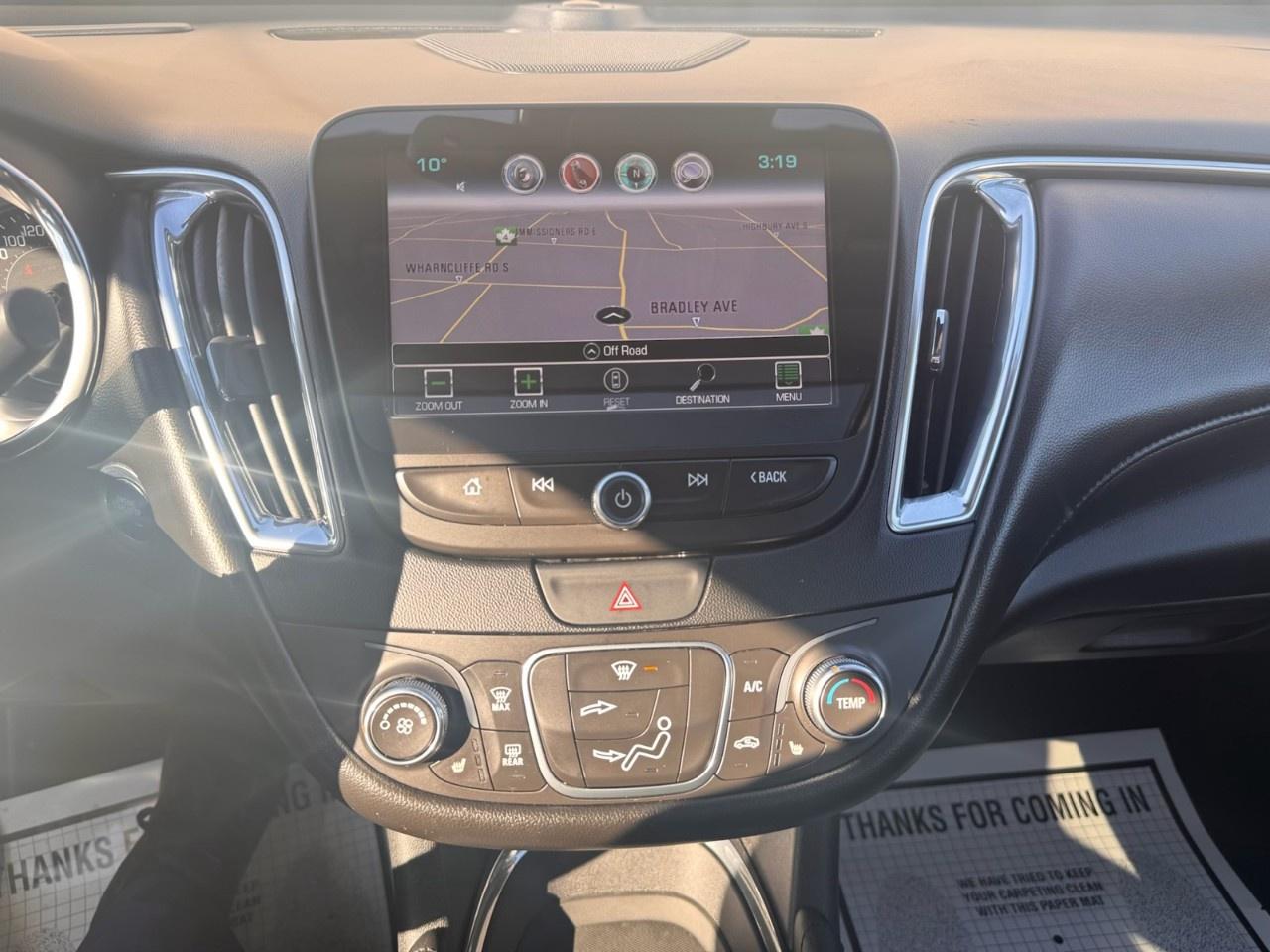 2018 Chevrolet Malibu 4dr Sdn LT w/1LT Photo