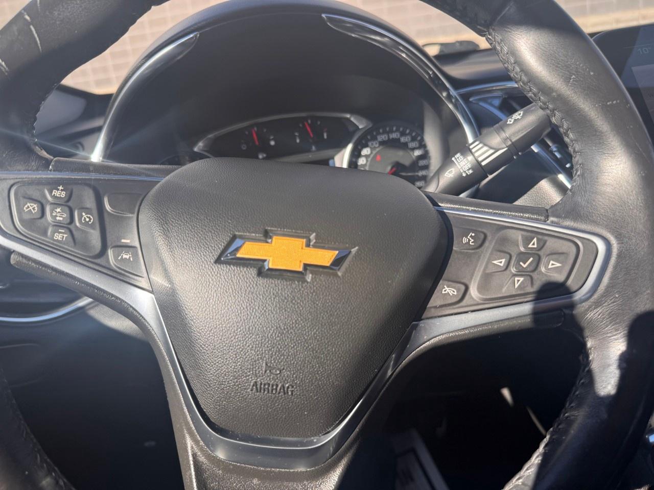 2018 Chevrolet Malibu 4dr Sdn LT w/1LT Photo