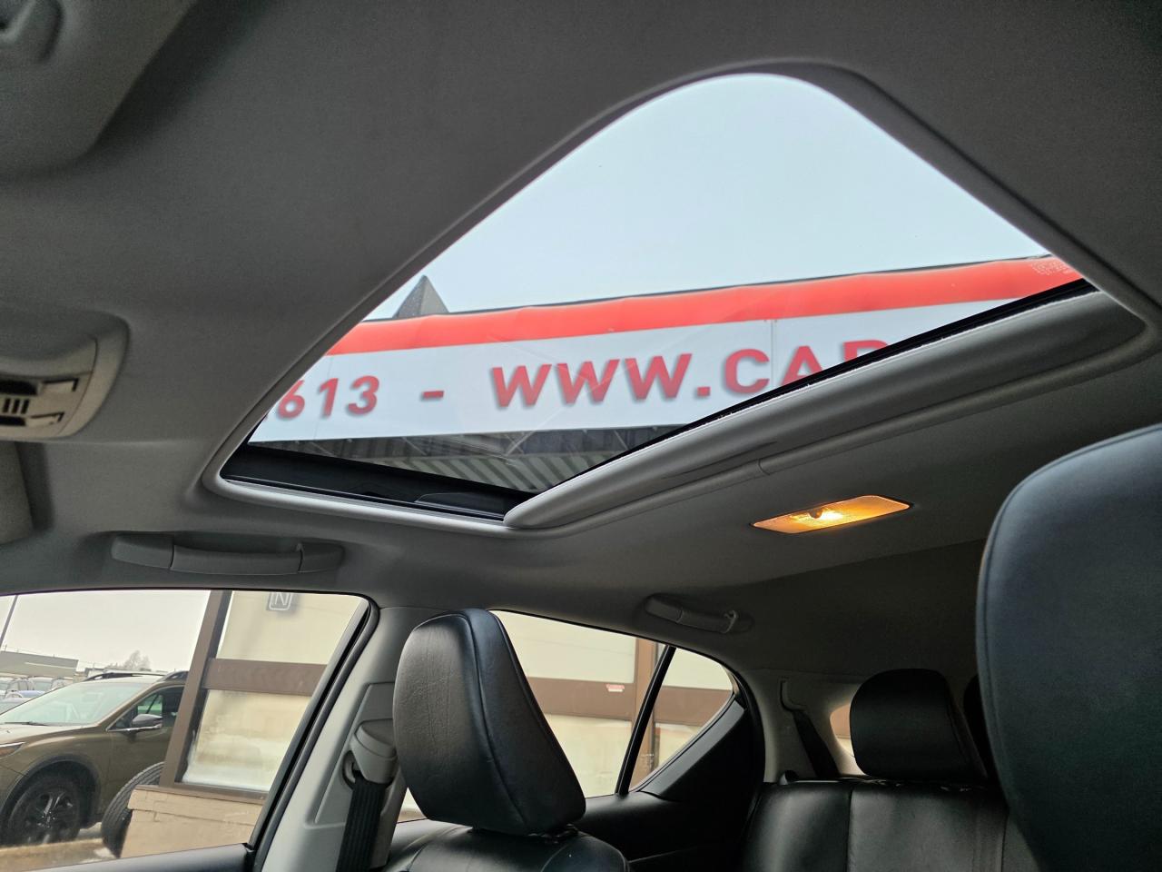 2012 Lexus CT 200h HYBRID | One Owner | Accident Free Photo