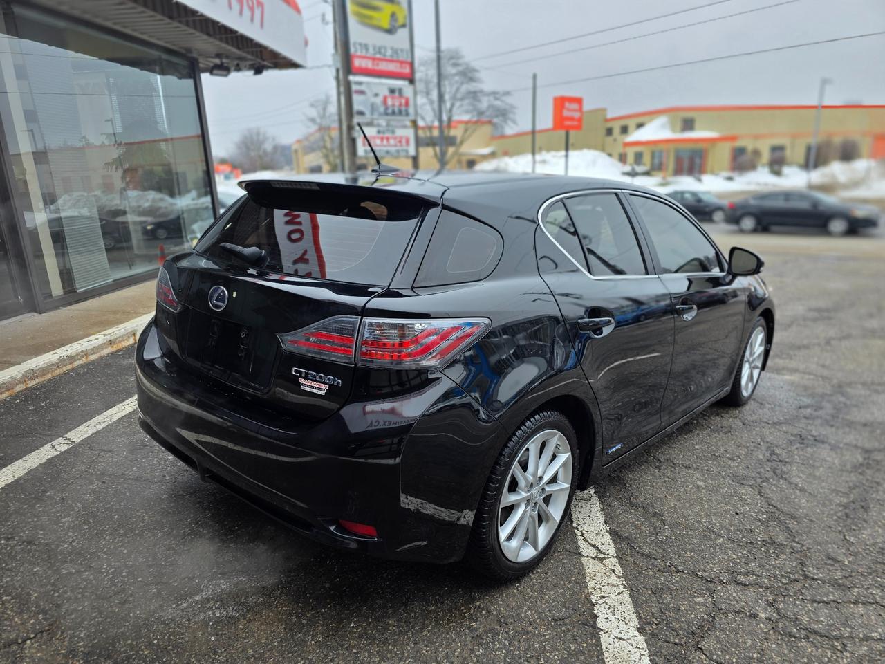 2012 Lexus CT 200h HYBRID | One Owner | Accident Free Photo