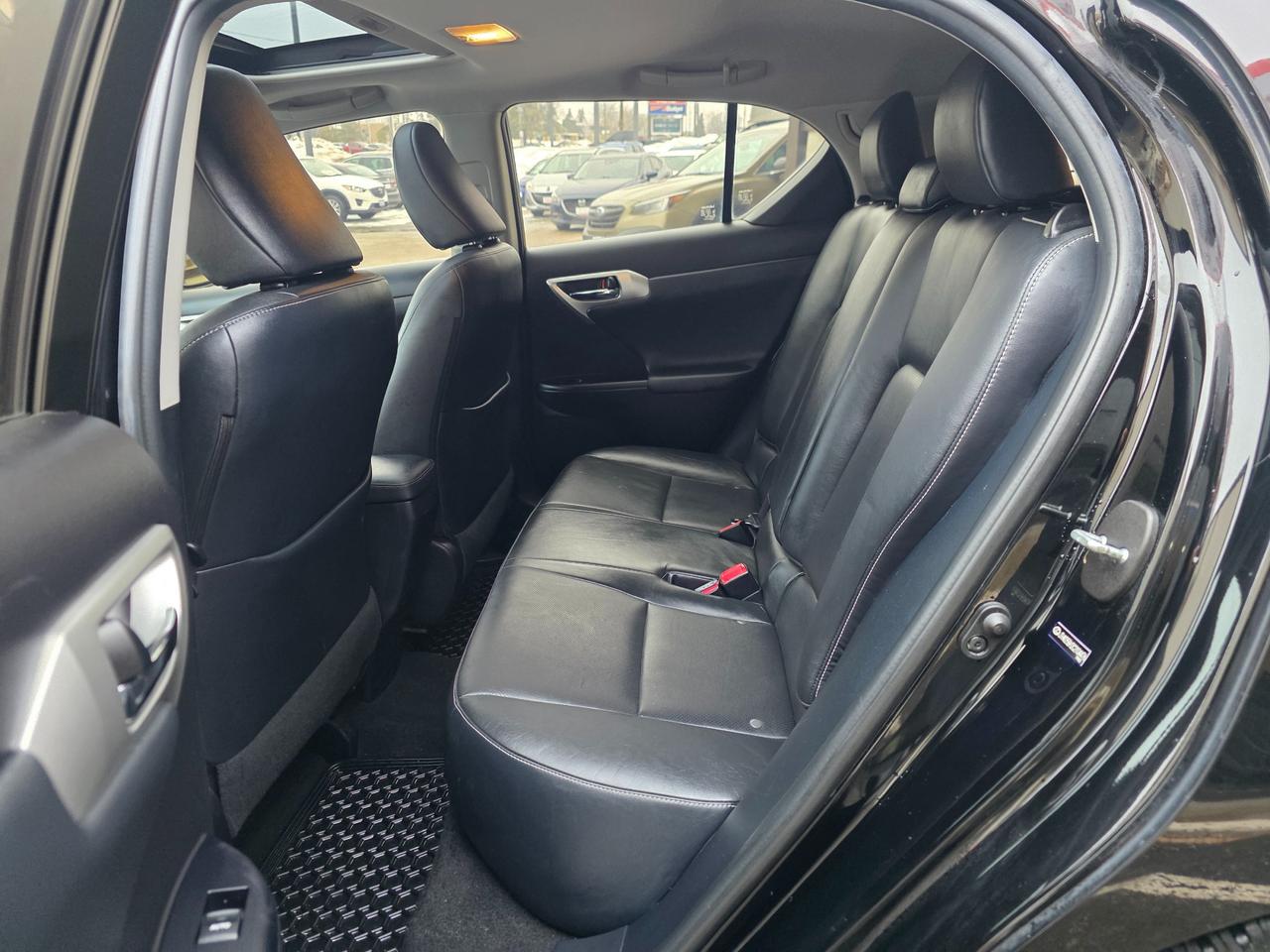 2012 Lexus CT 200h HYBRID | One Owner | Accident Free Photo