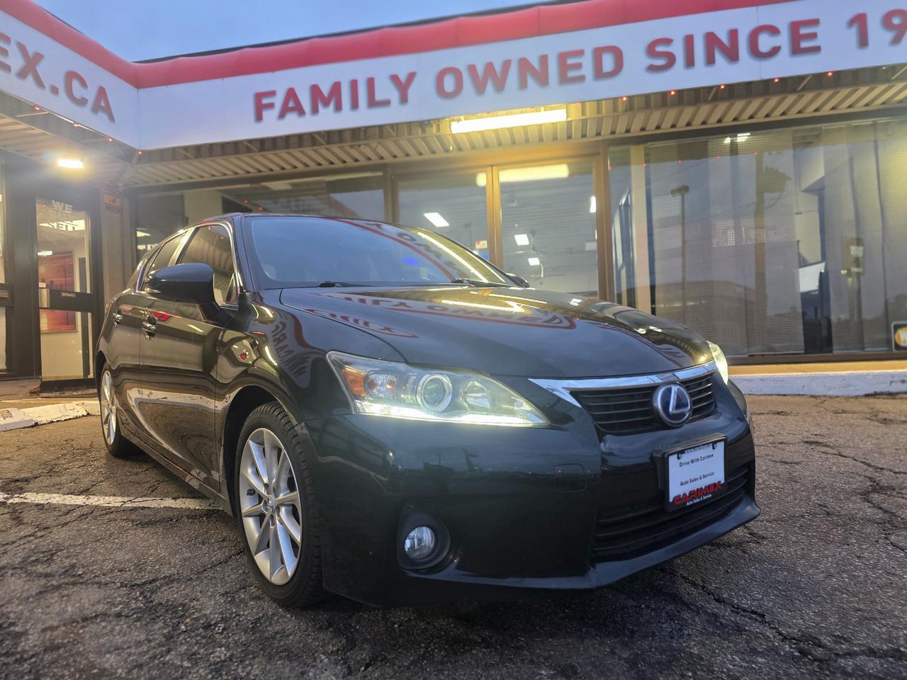 2012 Lexus CT 200h HYBRID | One Owner | Accident Free | Backup Camera | Heated Seats Photo