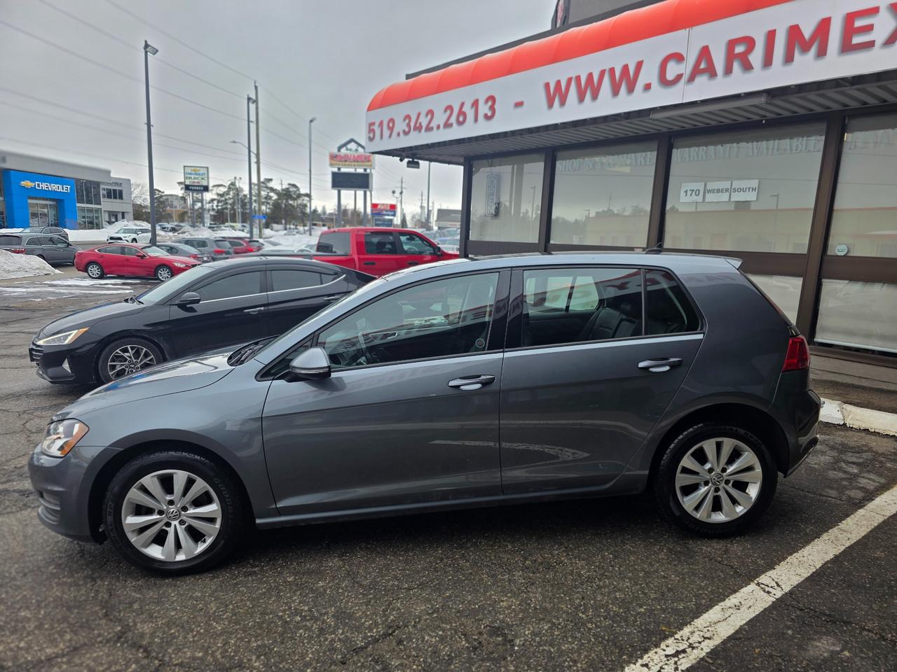 2017 Volkswagen Golf 1.8 TSI Comfortline Sunroof | Leather | Backup Camera | Apple Car Play | Android Auto Photo