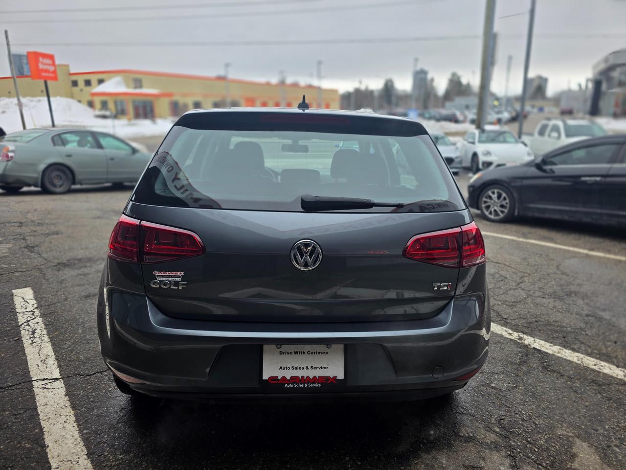 2017 Volkswagen Golf 1.8 TSI Comfortline Sunroof | Leather | Backup Camera | Apple Car Play | Android Auto Photo