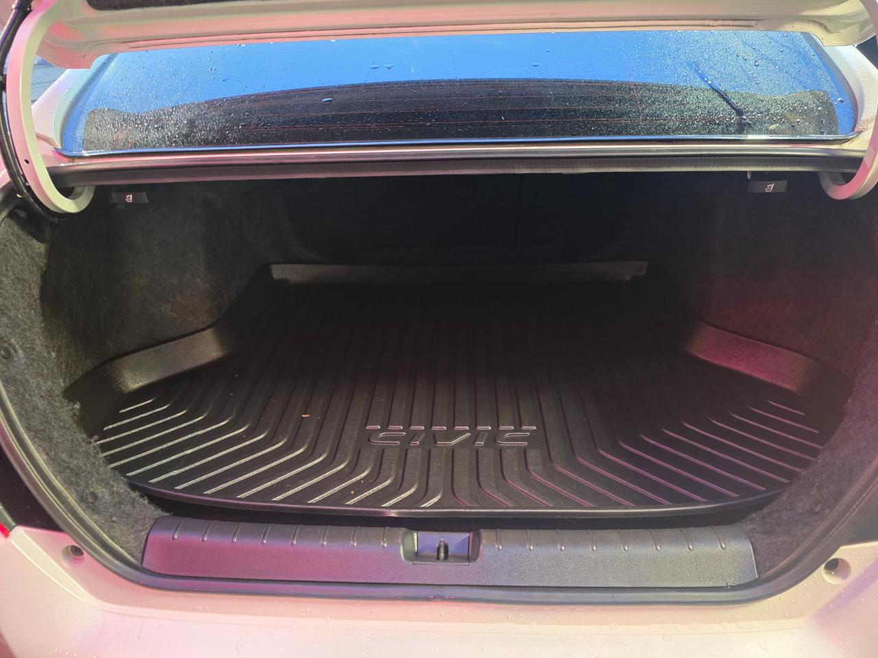 2019 Honda Civic Sport Sunroof | LaneWatch | Power Seats | 18" Alloys Photo