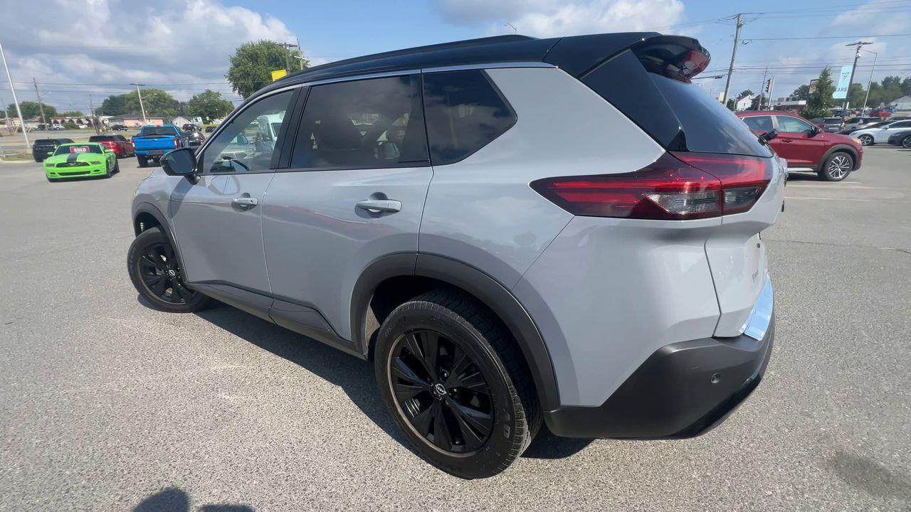 2023 Nissan Rogue SV Midnight Edition APPLE CARPLAY/ANDROID AUTO, MOONROOF, HEATED LEATHER SEATS, NAV, SIRIUS XM, CRUISE CONTROL, POWER LI Photo