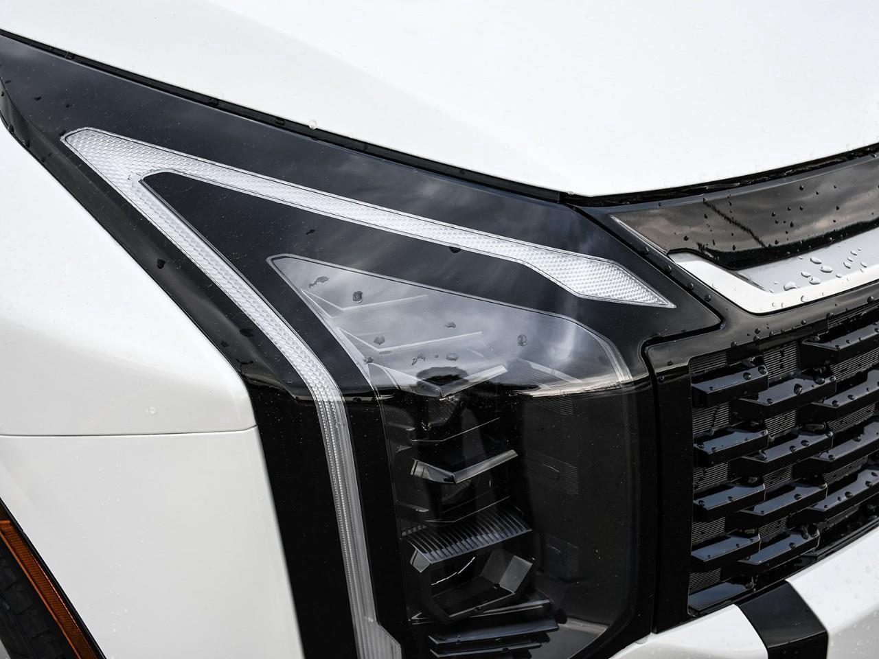 2026 Kia Sportage EX Premium w/Red Interior 2026 Kia Sportage – EX Premium Photo