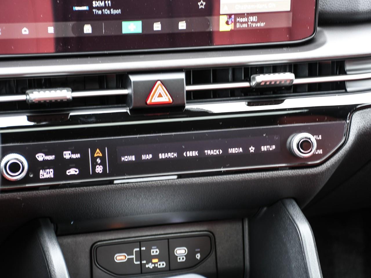 2026 Kia Sportage EX Premium w/Red Interior 2026 Kia Sportage – EX Premium Photo