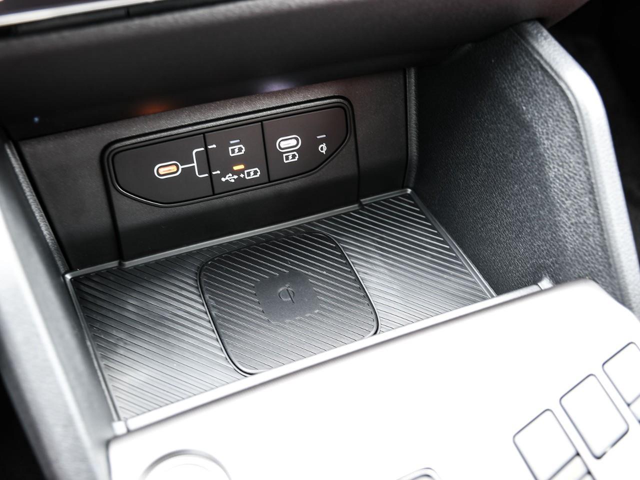 2026 Kia Sportage EX Premium w/Red Interior 2026 Kia Sportage – EX Premium Photo