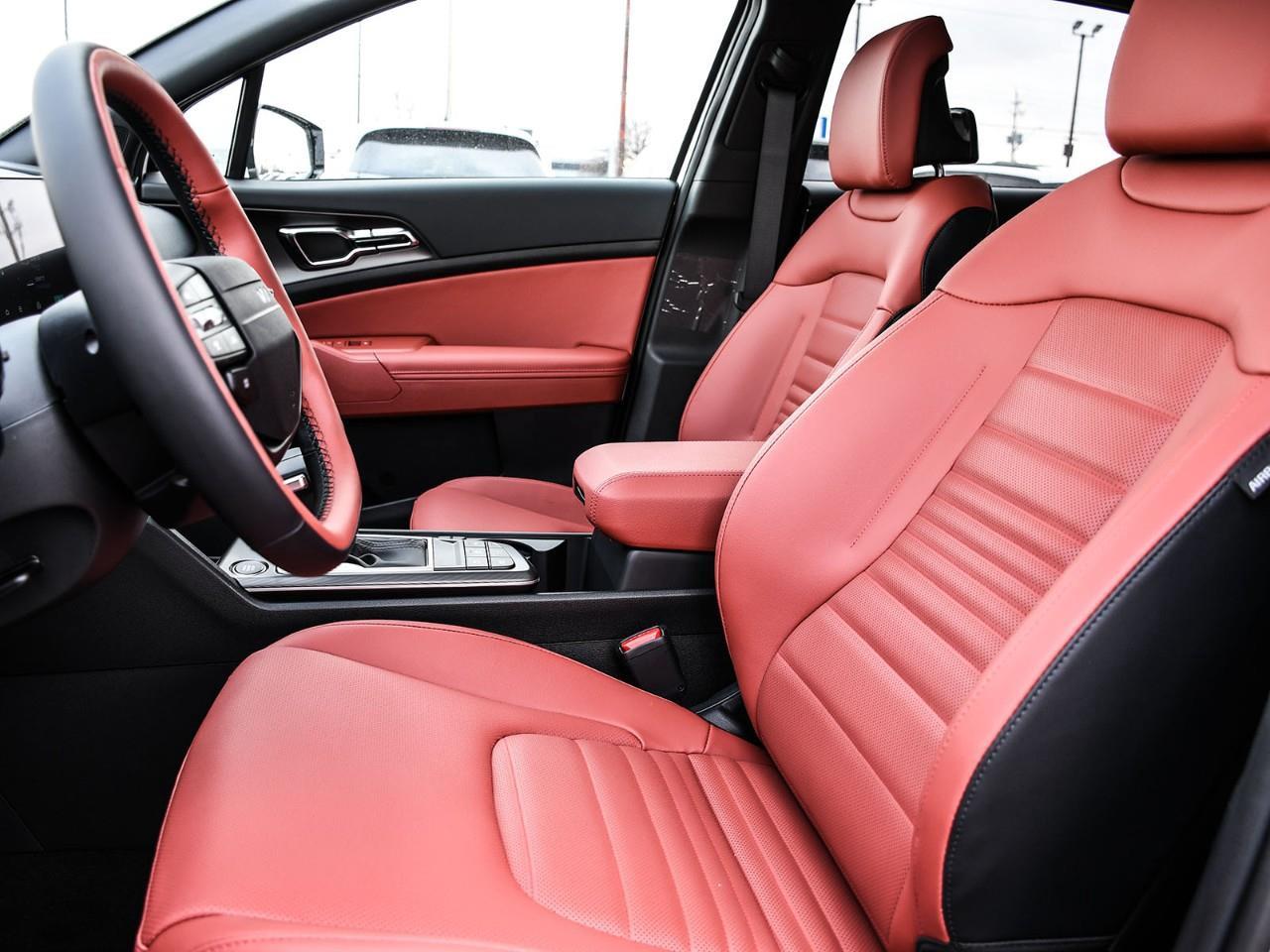 2026 Kia Sportage EX Premium w/Red Interior 2026 Kia Sportage – EX Premium Photo