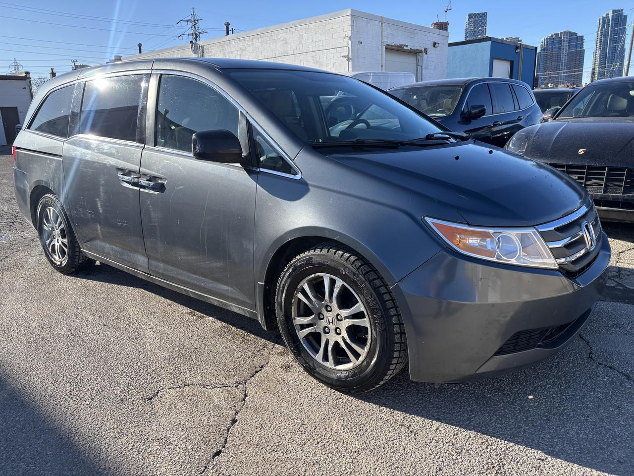 2013 Honda Odyssey EX/DVD/ REMOTE STARTER - Photo #5