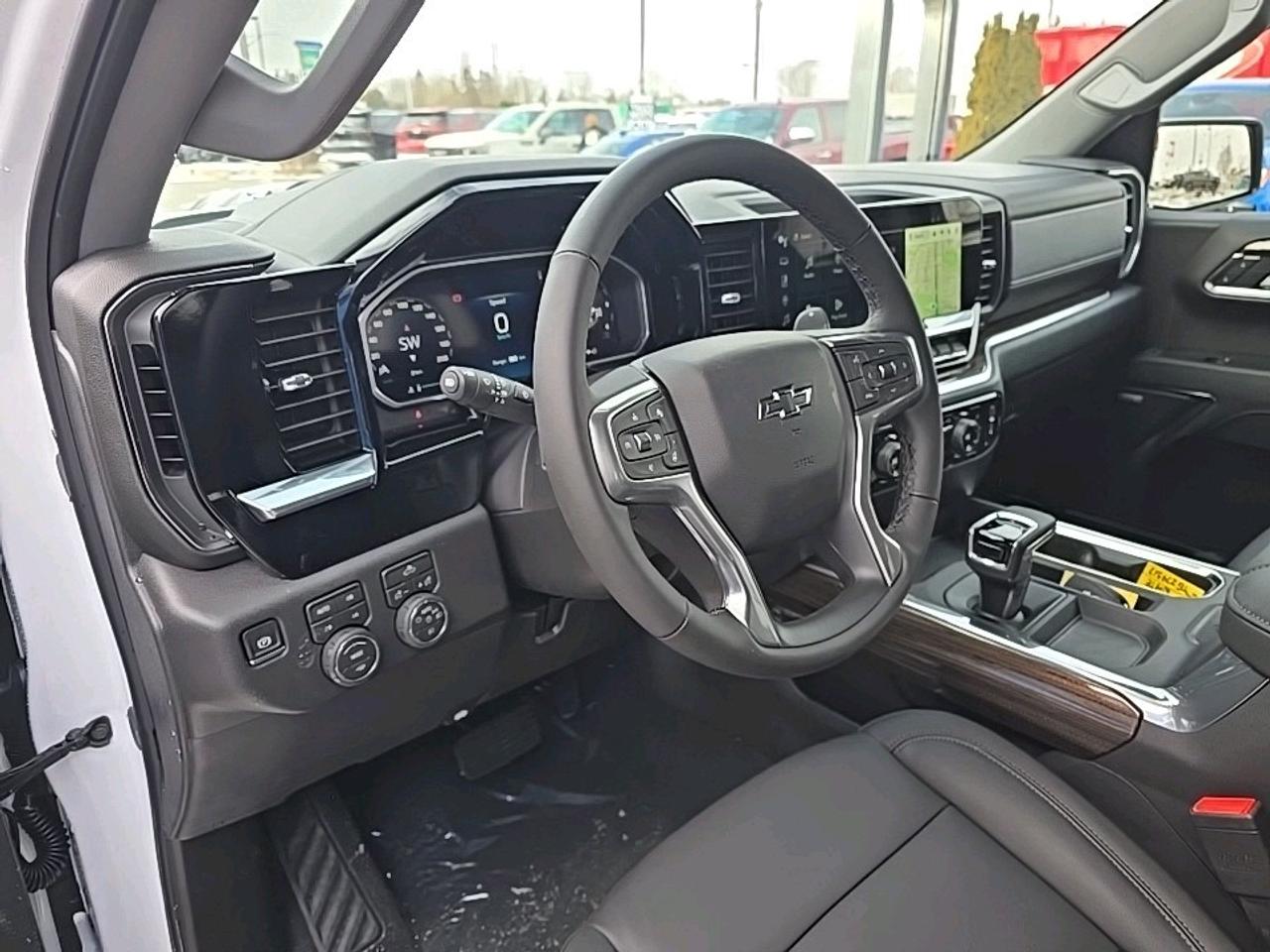 2026 Chevrolet Silverado 1500 LT Trail Boss Photo3