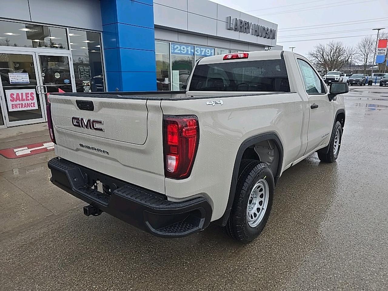2026 GMC Sierra 1500 PRO Photo