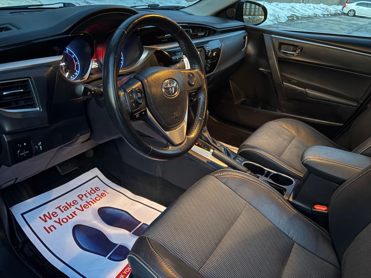 2014 Toyota Corolla S Photo