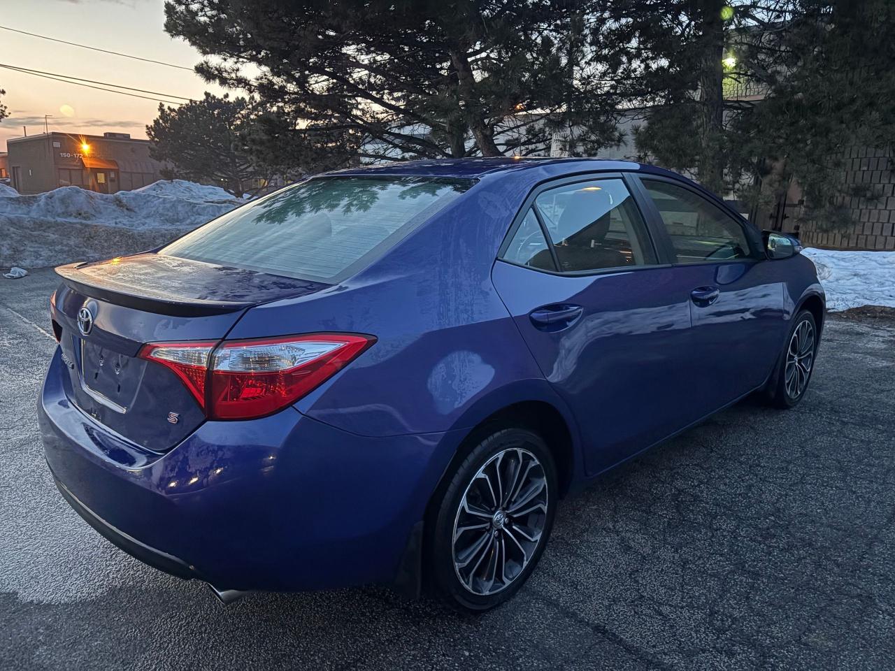 2014 Toyota Corolla S Photo