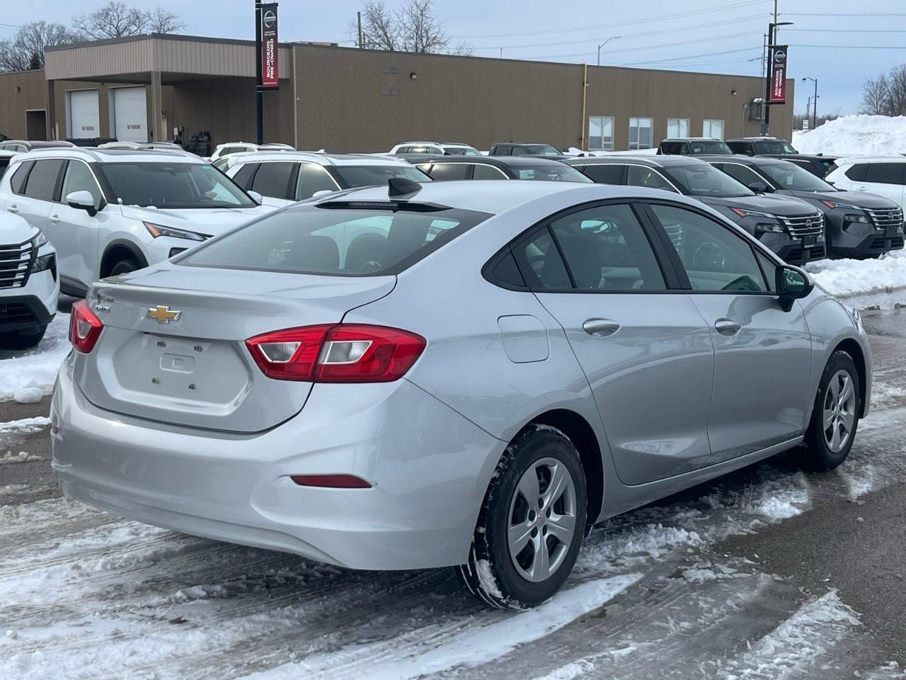 2016 Chevrolet Cruze 4dr Sdn Auto LS Photo