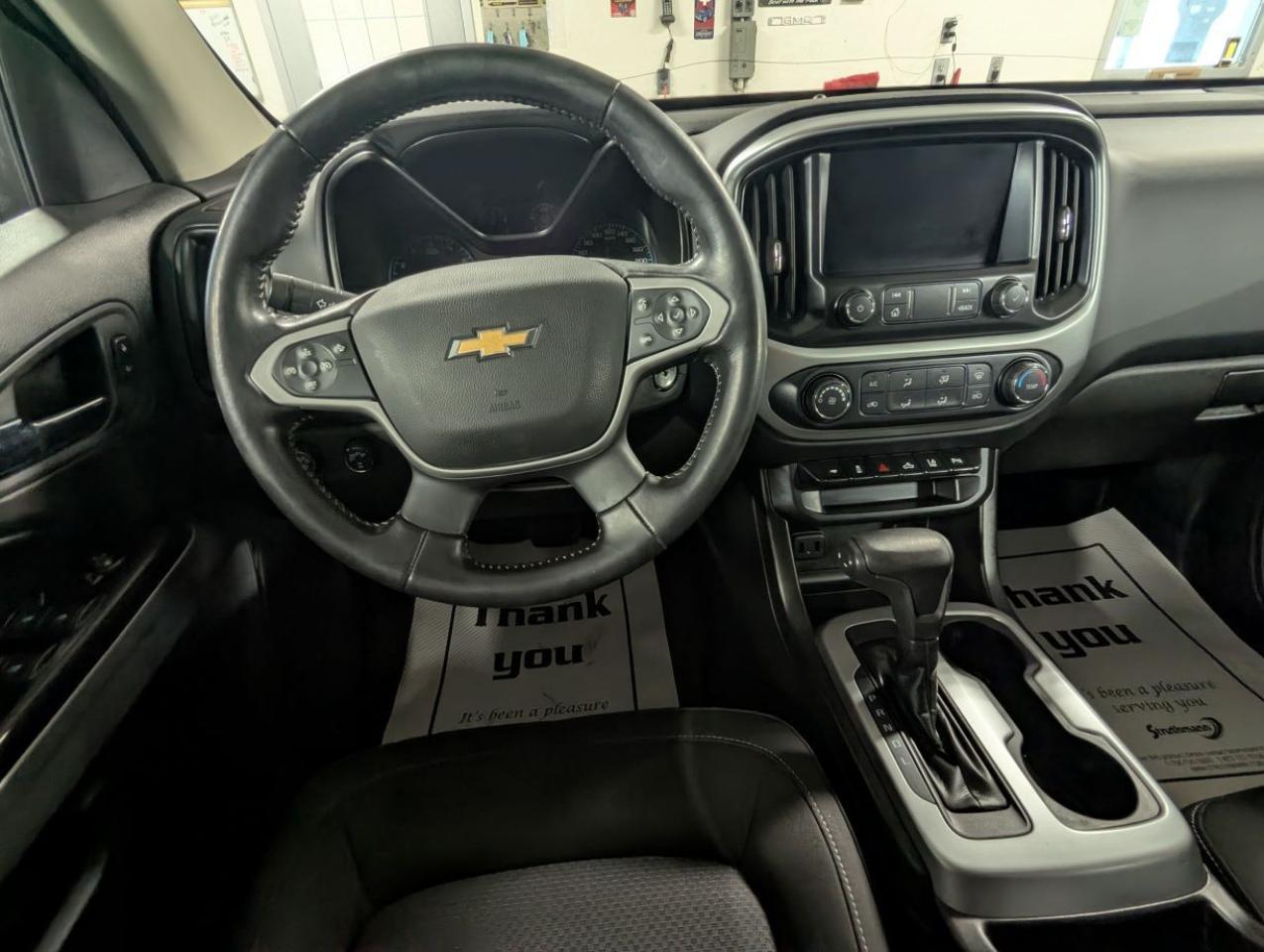 2021 Chevrolet Colorado 4WD LT WITH ROLL N LOCK TONNEAU COVER!! Photo