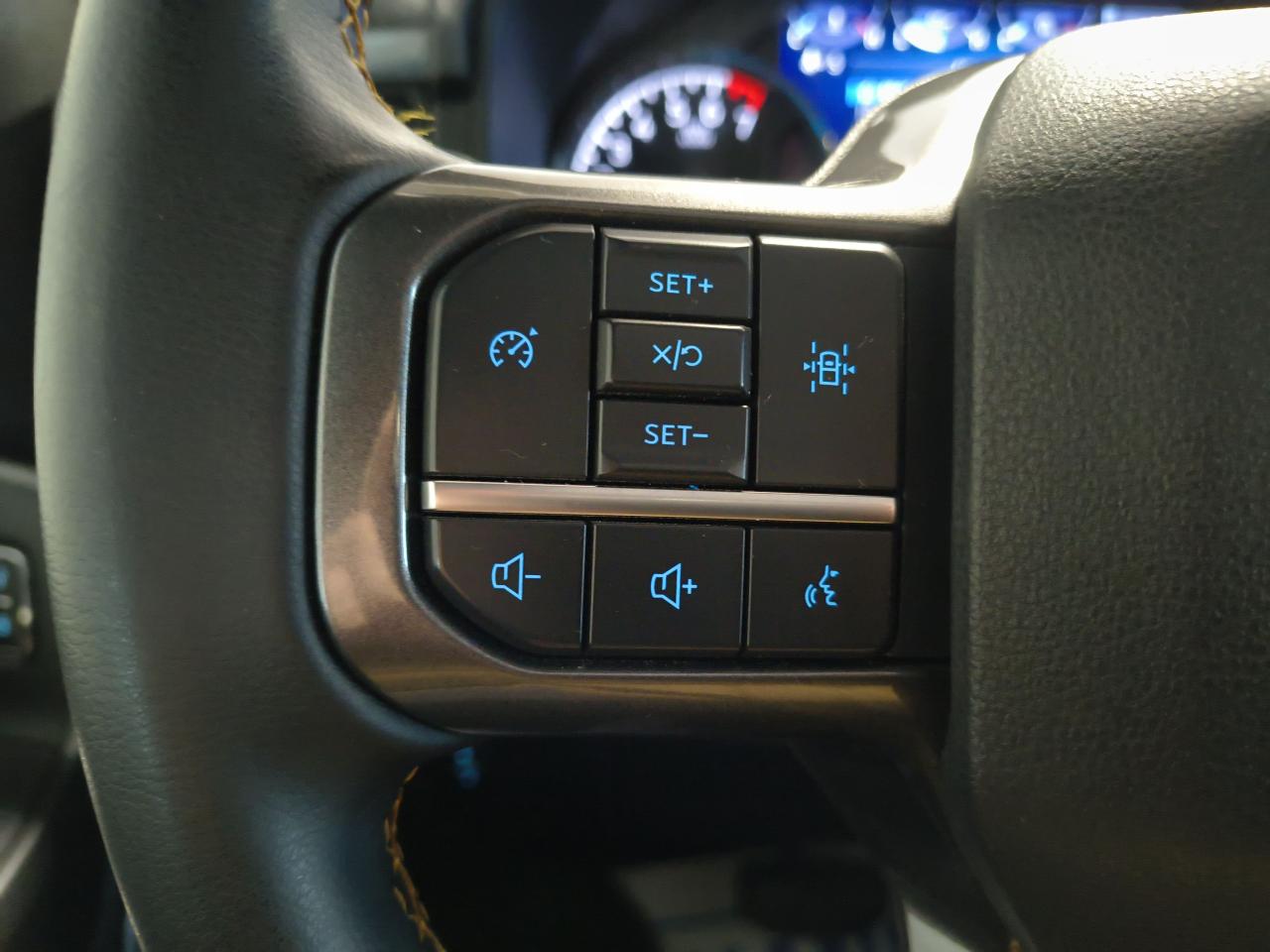 2023 Ford F-150 Tremor Photo0