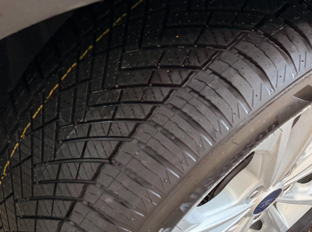 2017 Ford Escape SE+New Tires+Brakes+Camera+Heated Seats Photo58