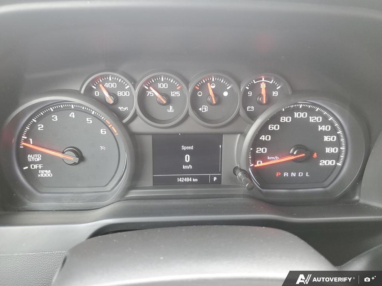 13609733