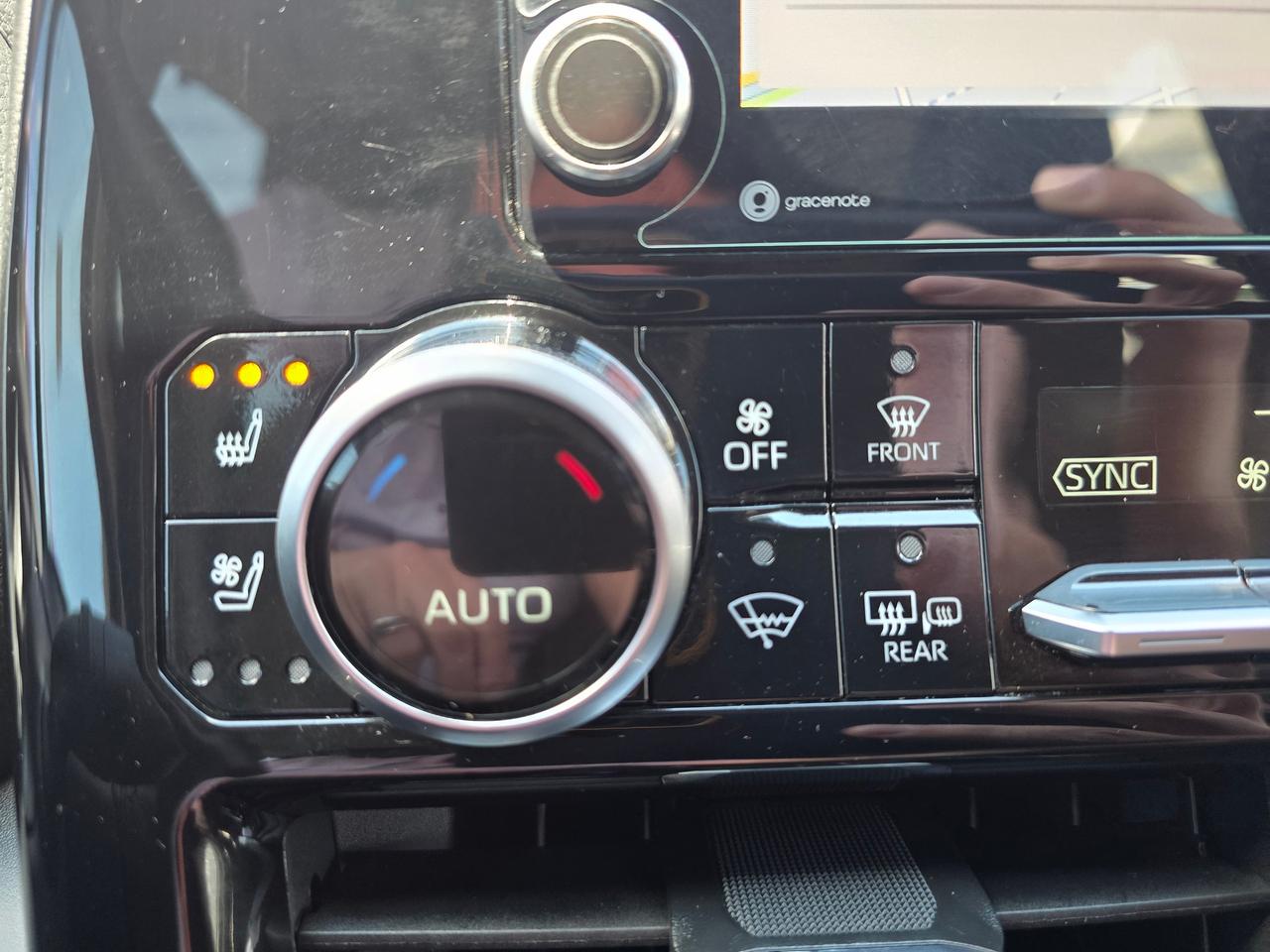 2020 Toyota Highlander LIMITED AWD Photo