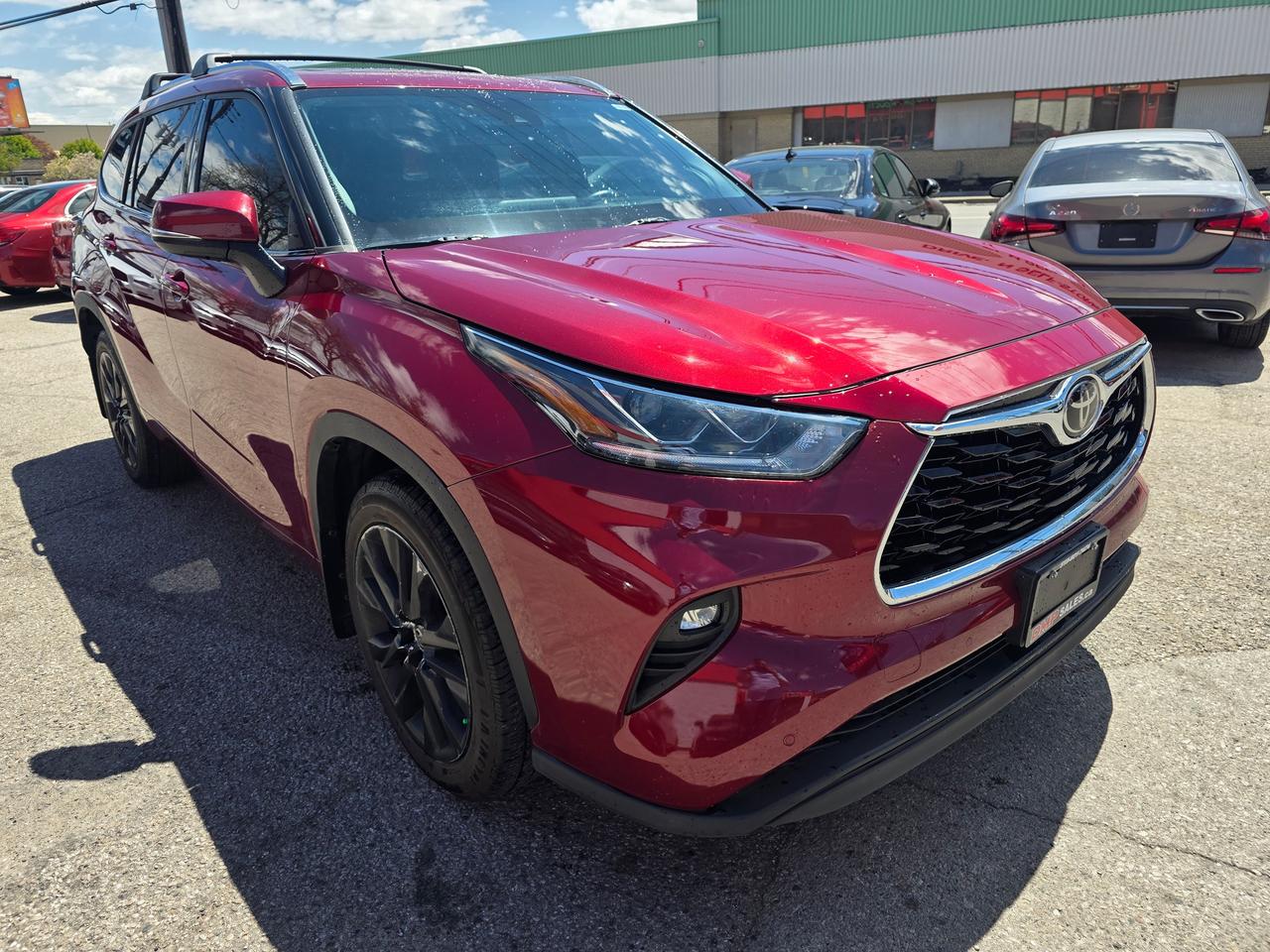 2020 Toyota Highlander LIMITED AWD Photo