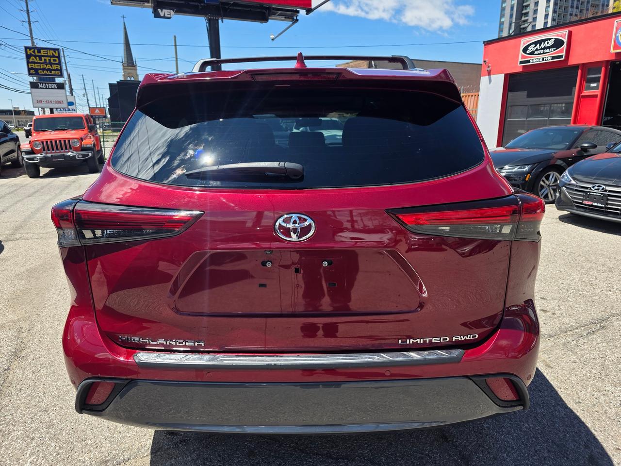 2020 Toyota Highlander LIMITED AWD Photo4