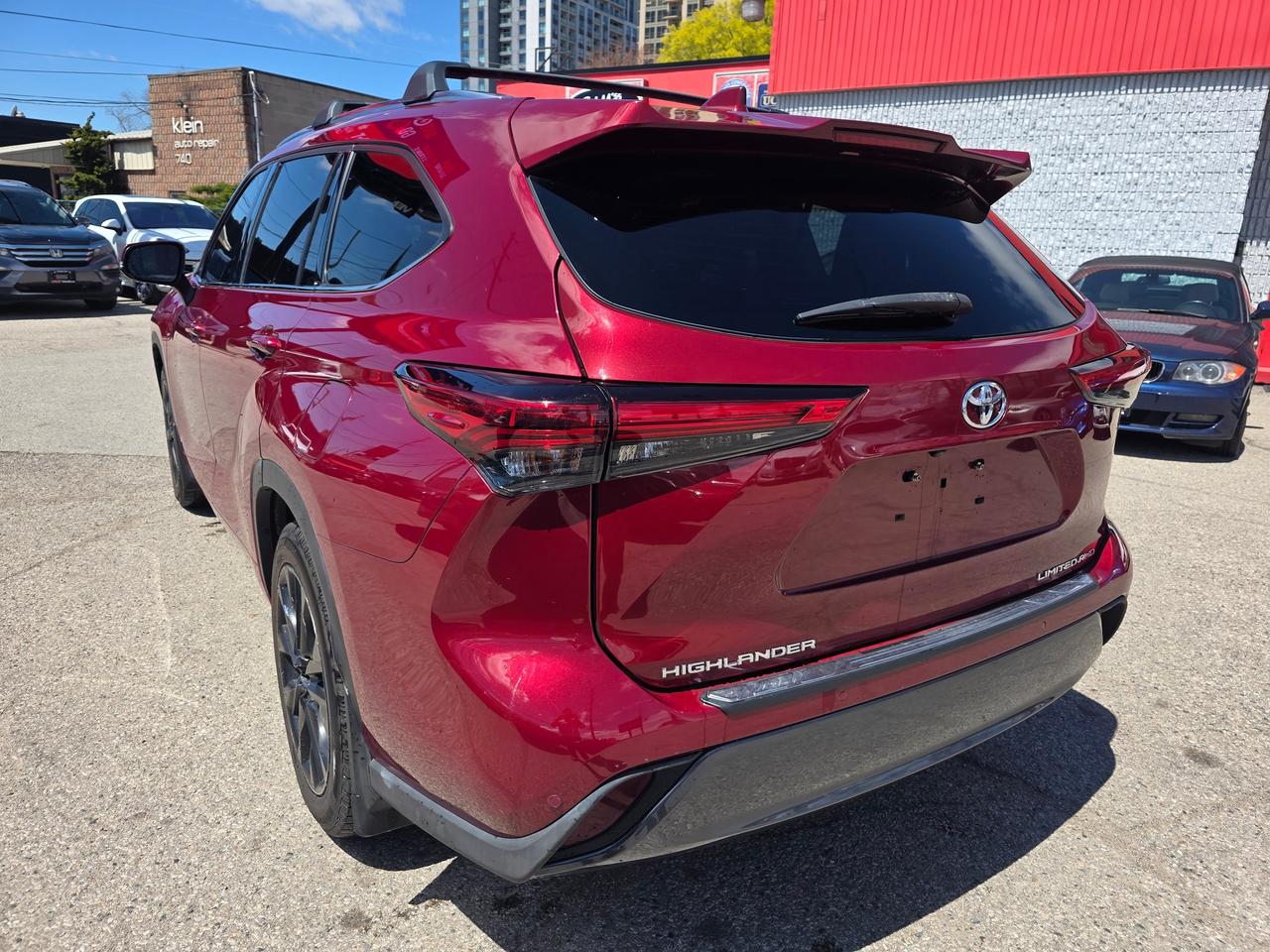 2020 Toyota Highlander LIMITED AWD Photo