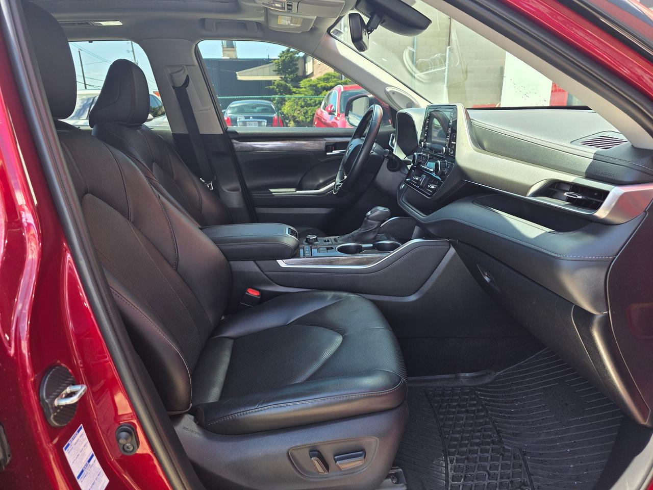 2020 Toyota Highlander LIMITED AWD Photo