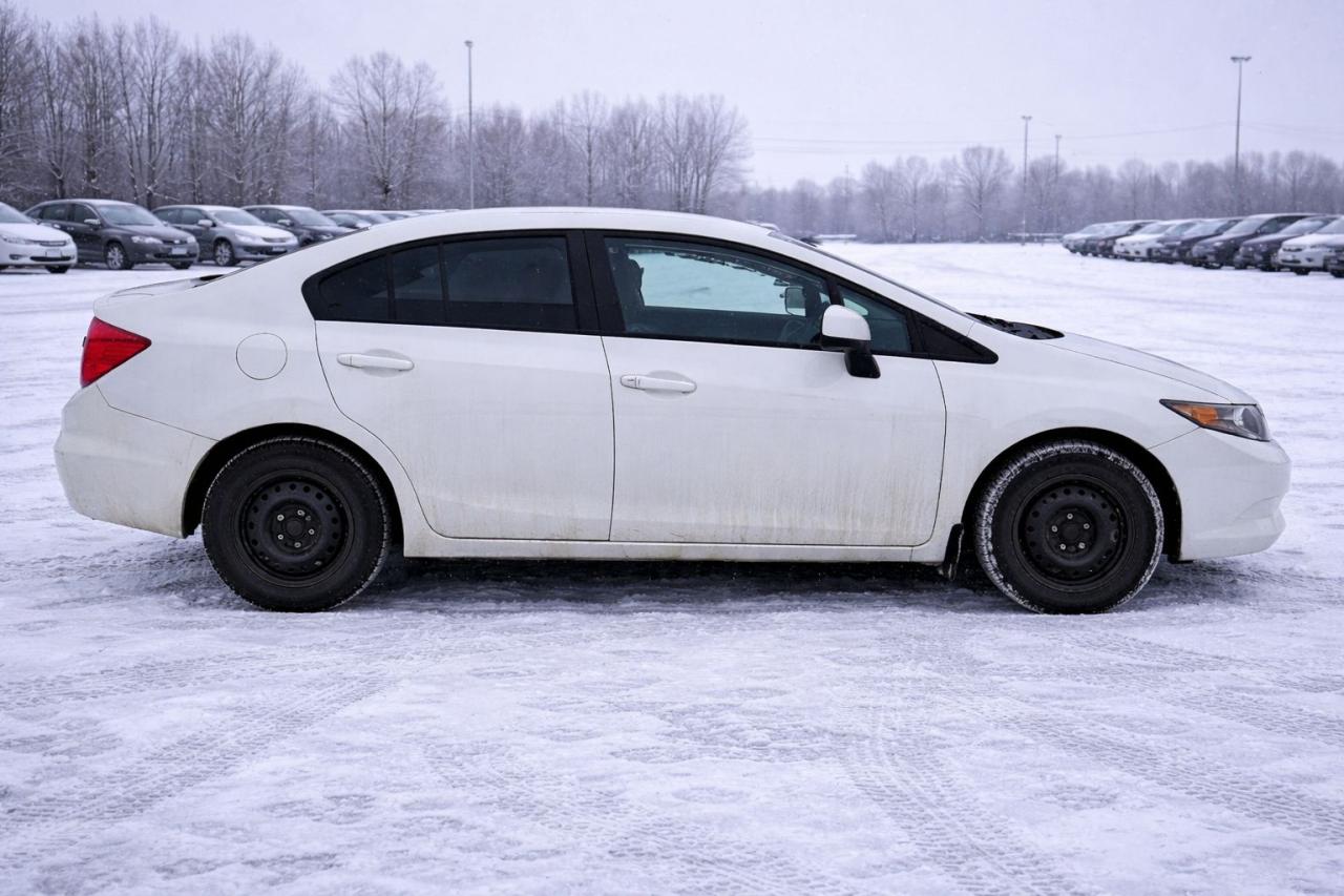 2012 Honda Civic LX Photo2